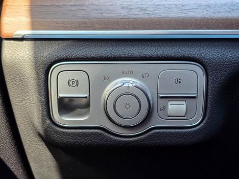 New 2025 Mercedes-Benz GLE 450 4MATIC image 27