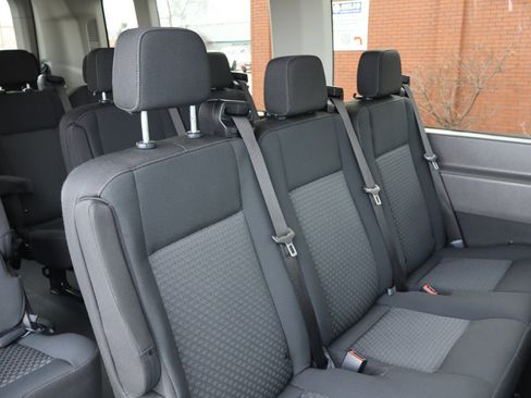 Used 2023 Ford Transit 350 XLT image 21