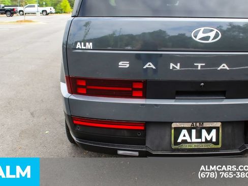 Used 2026 Hyundai Santa Fe SEL FWD image 12