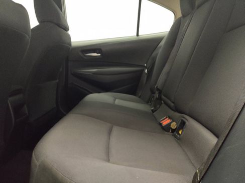 Used 2021 Toyota Corolla LE w/ LE Convenience Package FWD image 18
