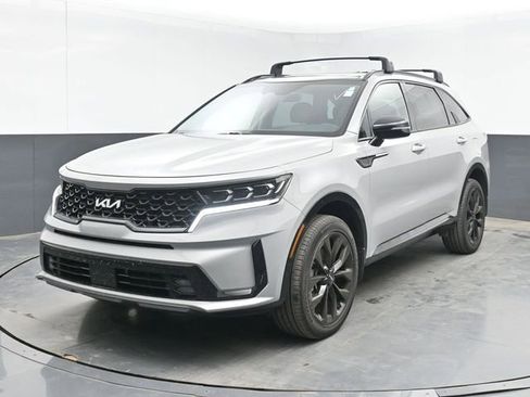Used 2023 Kia Sorento SX AWD/4WD image 10