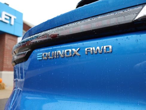 New 2026 Chevrolet Equinox EV LT AWD/4WD image 33