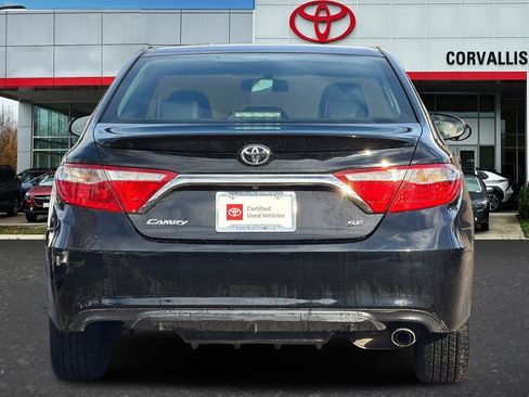 Certified 2016 Toyota Camry SE image 5