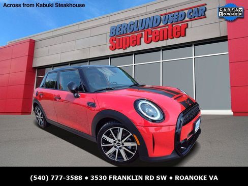 Used 2023 MINI Cooper S FWD image 1