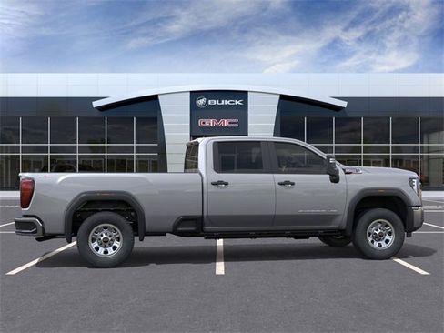 New 2026 GMC Sierra 3500 Pro image 5