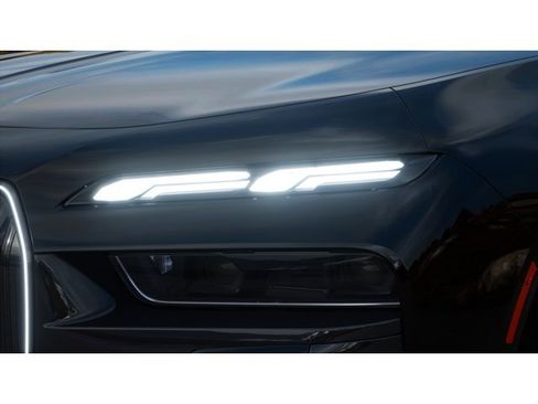 New 2026 BMW 760i xDrive image 6