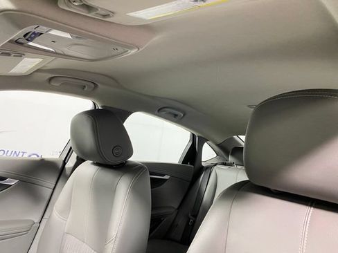 Certified 2018 Chevrolet Impala LT FWD image 23