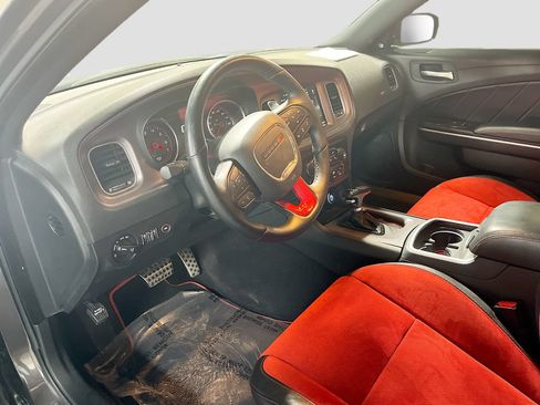 Used 2023 Dodge Charger Scat Pack w/ Plus Group RWD image 9