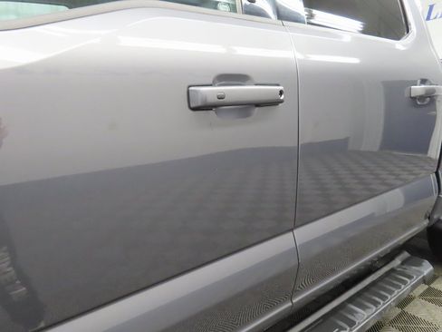 Used 2023 Ford F250 Lariat w/ Lariat Ultimate Package image 41