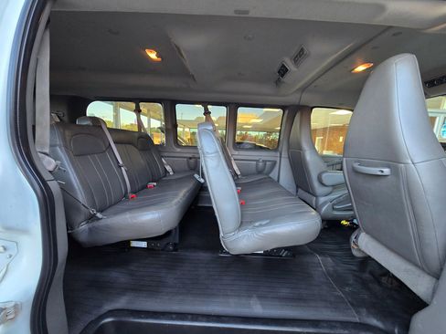 Used 2020 Chevrolet Express 2500 LS w/ Driver Convenience Package image 13