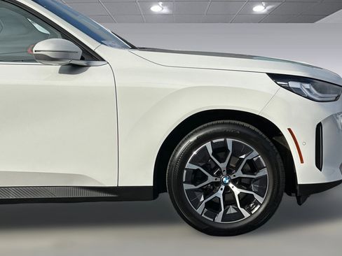 Used 2025 BMW X3 xDrive30i w/ Convenience Package image 33