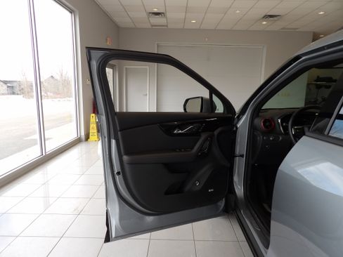 Used 2021 Chevrolet Equinox LT image 9