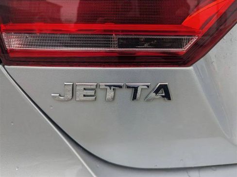 Used 2014 Volkswagen Jetta SEL FWD image 32