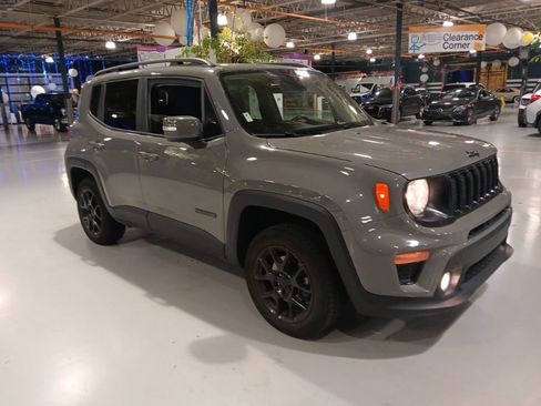 Used 2020 Jeep Renegade Altitude AWD/4WD image 1