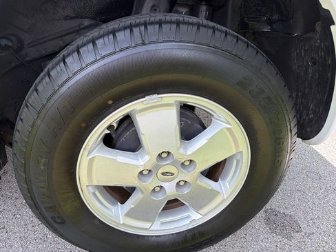 Used 2012 Ford Escape XLT FWD image 14