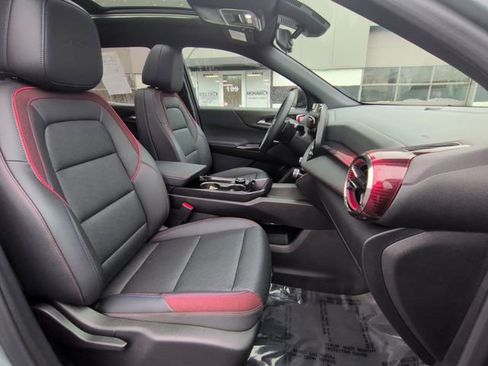 Certified 2025 Chevrolet Equinox RS image 28