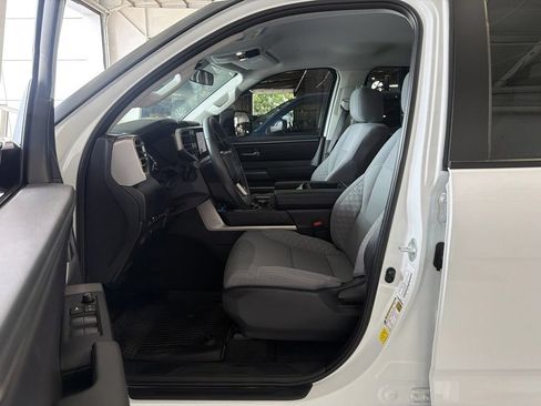 Used 2024 Toyota Tundra SR5 w/ SR5 Convenience Package AWD/4WD image 6