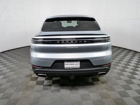Used 2026 Porsche Cayenne Coupe AWD/4WD image 32