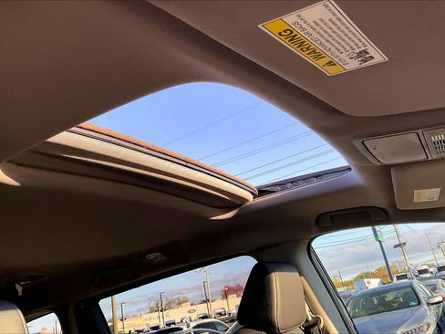 Used 2023 Honda Odyssey EX-L image 13