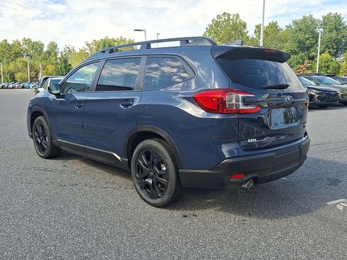 Certified 2025 Subaru Ascent Bronze Edition image 4