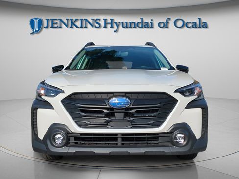 Used 2024 Subaru Outback Onyx Edition image 8