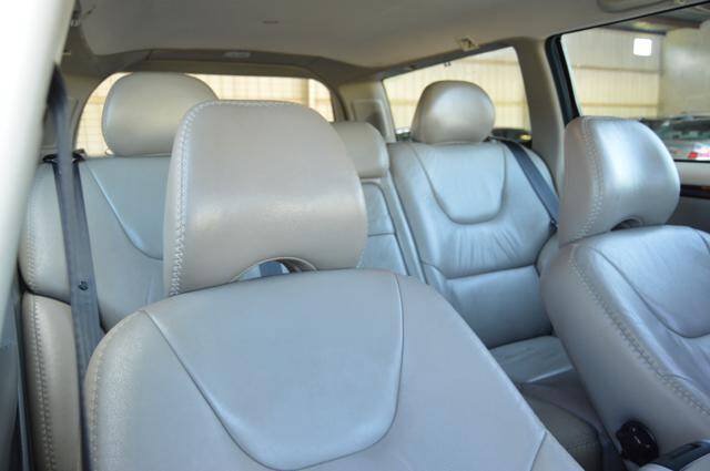 Used 2005 Volvo XC70 AWD/4WD image 44