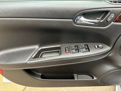 Used 2016 Chevrolet Impala Limited LS image 11