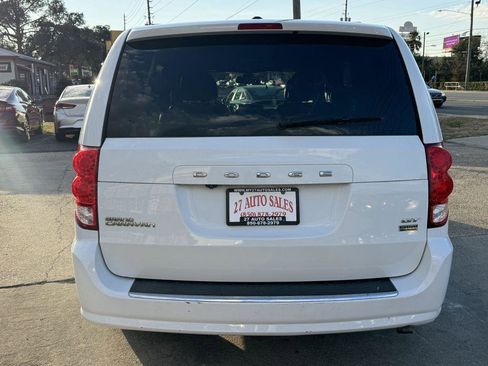 Used 2019 Dodge Grand Caravan GT image 6