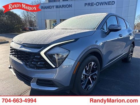 Used 2023 Kia Sportage EX image 1