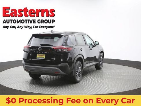 Used 2023 Nissan Rogue S AWD/4WD image 40