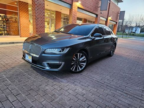 Used 2017 Lincoln MKZ Reserve w/ Climate Package image 3