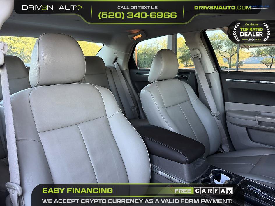 Used 2009 Chrysler 300 Touring AWD/4WD image 10
