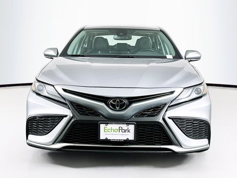 Used 2023 Toyota Camry XSE FWD image 2