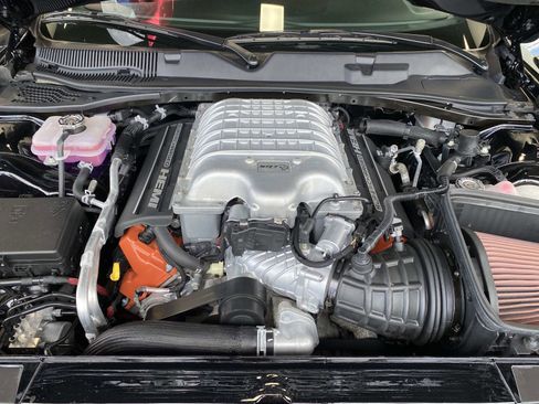 Used 2023 Dodge Challenger SRT Hellcat RWD image 10