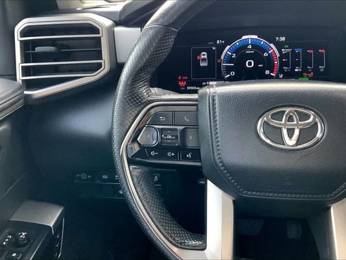 Used 2024 Toyota Tundra Limited AWD/4WD image 22