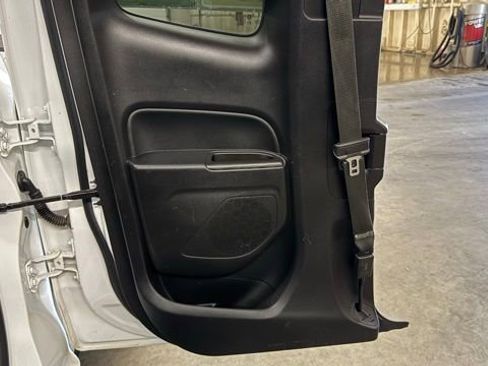 Used 2016 Chevrolet Colorado W/T w/ WT Convenience Package RWD image 16