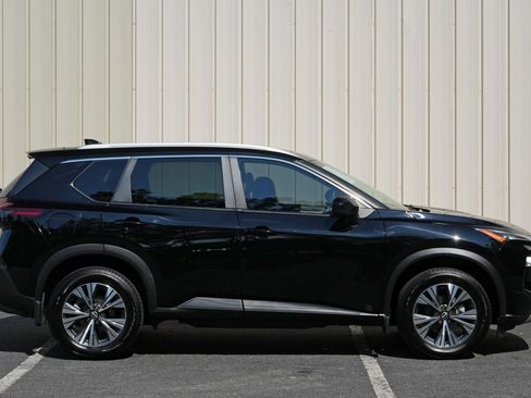 Used 2023 Nissan Rogue SV w/ SV Premium B Package FWD image 48