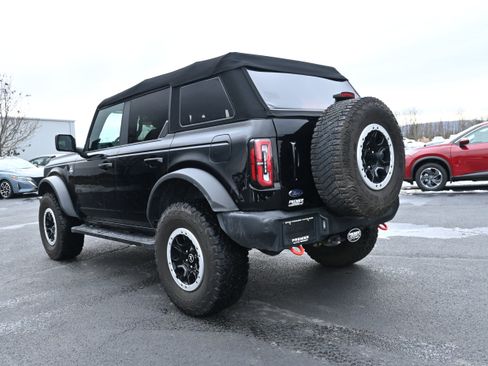 Used 2022 Ford Bronco Outer Banks w/ Sasquatch Package image 6