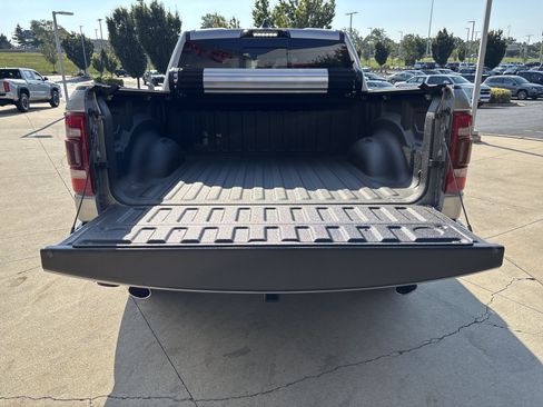 Used 2021 RAM 1500 Limited AWD/4WD image 30