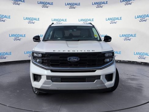 New 2026 Ford Expedition Max Platinum w/ Driver's Package image 12