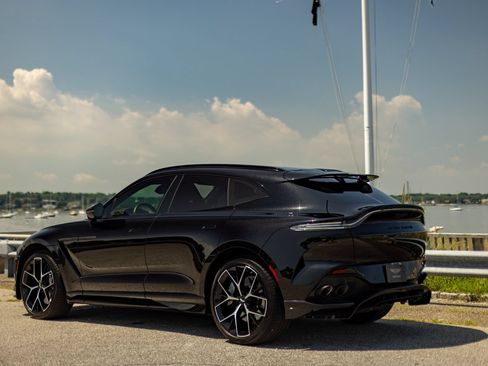 Used 2025 Aston Martin DBX 707 AWD/4WD image 53