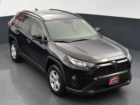 Used 2019 Toyota RAV4 XLE w/ Convenience Package AWD/4WD image 23