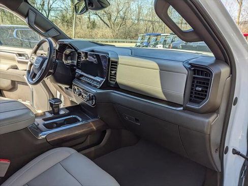 Used 2023 GMC Sierra 1500 SLT w/ SLT Premium Package image 17