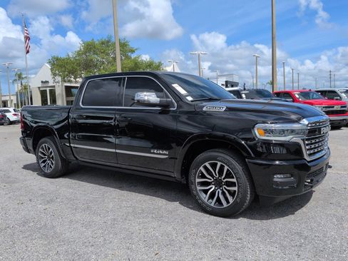 Used 2025 RAM 1500 Limited w/ Body Color Bumper Group AWD/4WD image 2