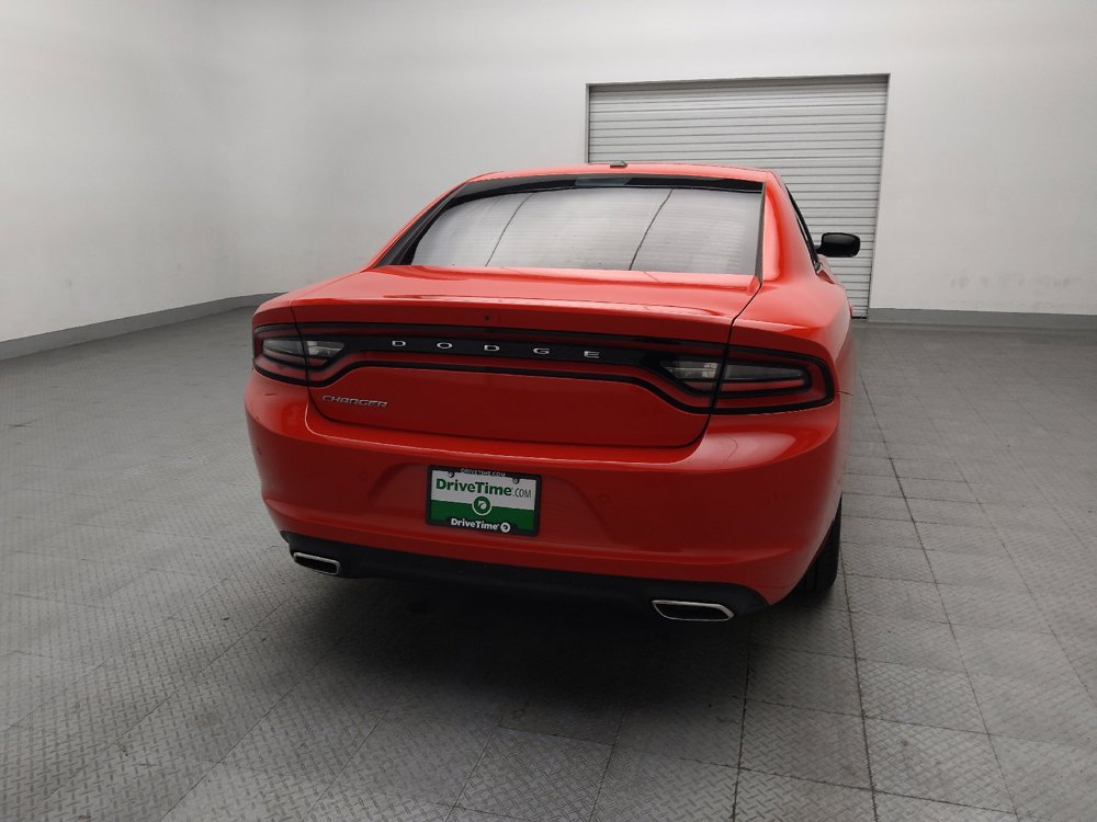 Used 2022 Dodge Charger SXT RWD image 7
