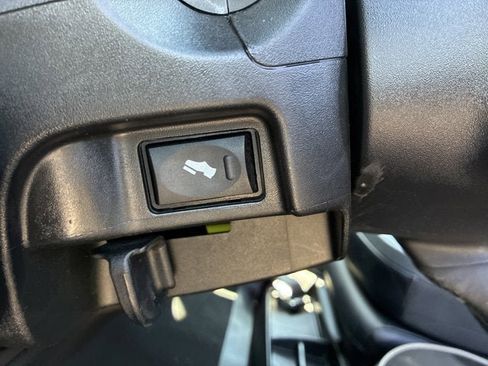 Certified 2023 RAM 2500 Laramie image 29