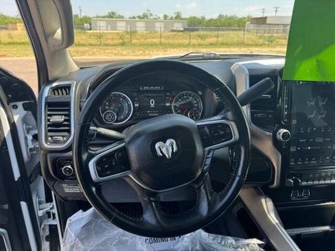 Used 2023 RAM 2500 Laramie AWD/4WD image 14