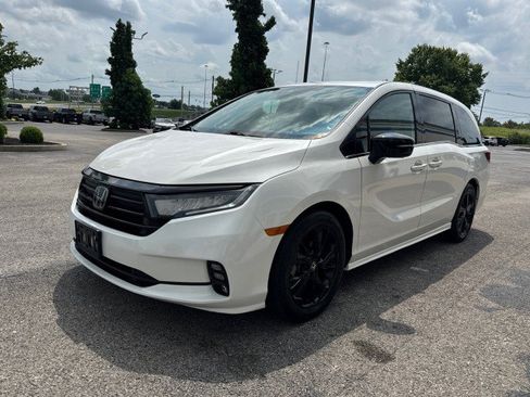 Used 2023 Honda Odyssey Sport image 15
