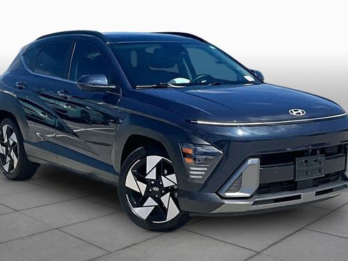 Used 2024 Hyundai Kona Limited FWD image 2