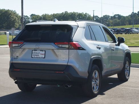 Used 2023 Toyota RAV4 XLE image 18